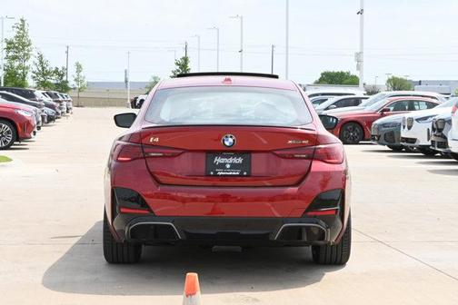 Vegas Red Metallic 2026 BMW i4 Gran Coupe xDrive40