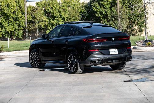 2024 BMW X6 xDrive40i