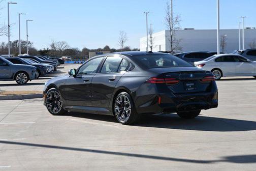 2026 BMW 550e xDrive