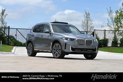 Skyscraper Grey Metallic 2026 BMW X5 xDrive40i