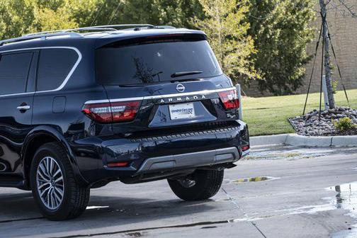2024 Nissan Armada SL