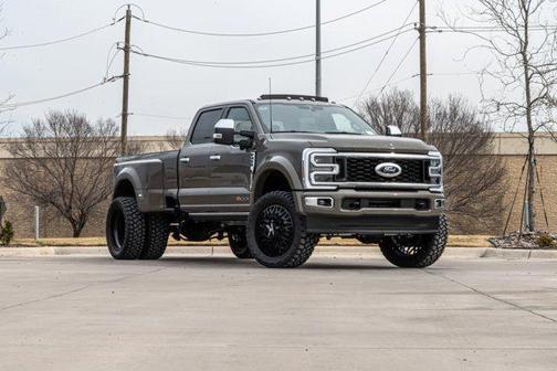 2026 Ford F-450 Platinum