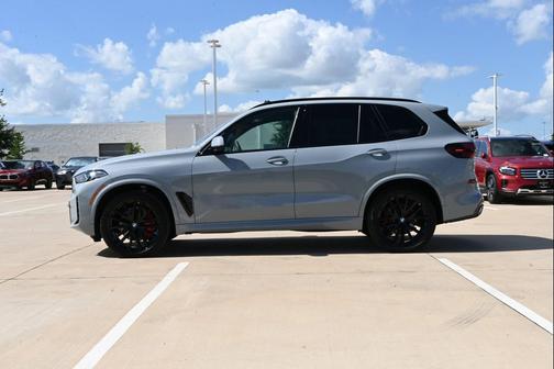 Brooklyn Grey Metallic 2026 BMW X5 xDrive40i