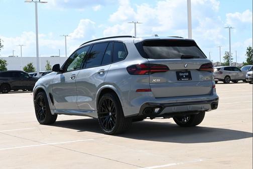 Brooklyn Grey Metallic 2026 BMW X5 xDrive40i