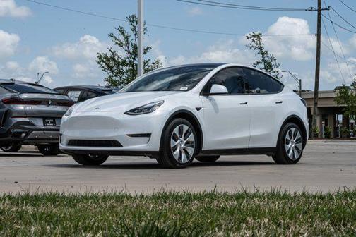 2023 Tesla Model Y AWD *Ltd Avail*