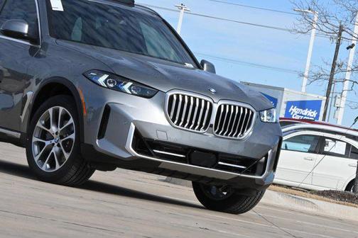 2026 BMW X5 sDrive40i