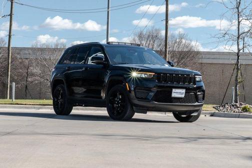 2022 Jeep Grand Cherokee Altitude