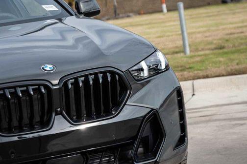 2026 BMW X6 xDrive40i