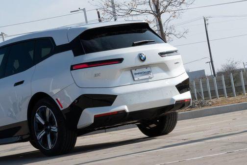 2024 BMW iX xDrive50