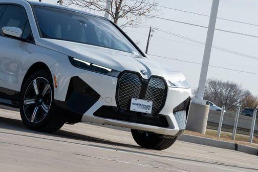 2024 BMW iX xDrive50