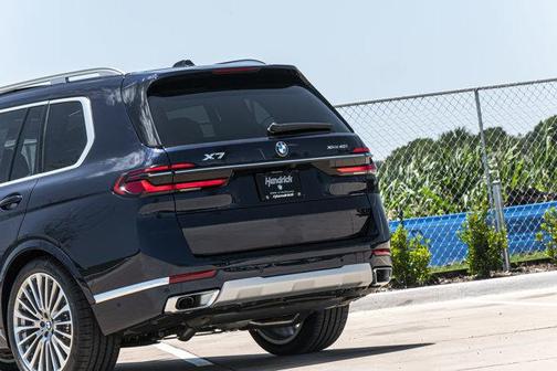 2026 BMW X7 xDrive40i