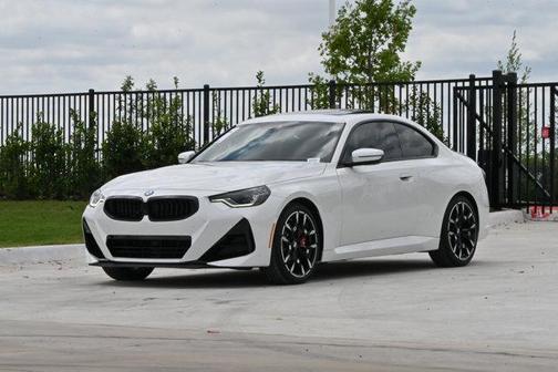 Mineral White Metallic 2026 BMW 230 230i