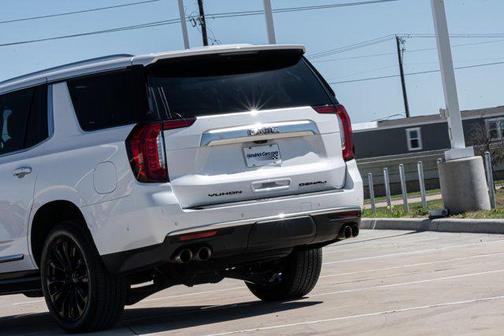 2023 GMC Yukon Denali