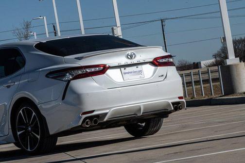 2018 Toyota Camry XSE