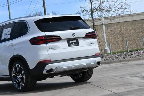 2026 BMW X5 sDrive40i