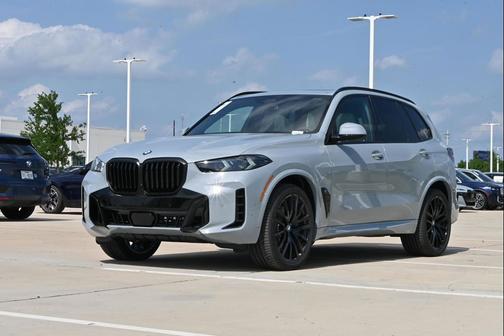 Brooklyn Grey Metallic 2026 BMW X5 xDrive40i