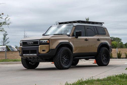 Trail Dust/Gray Scape 2024 Toyota Land Cruiser Base