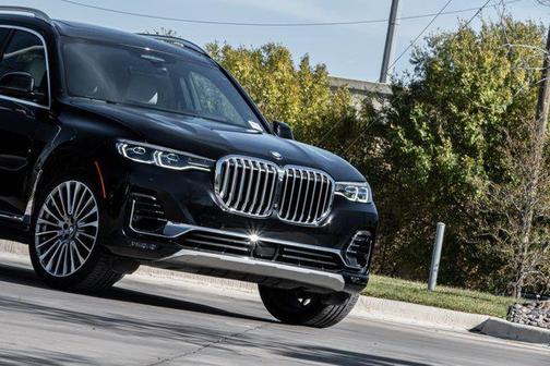 2019 BMW X7 xDrive50i