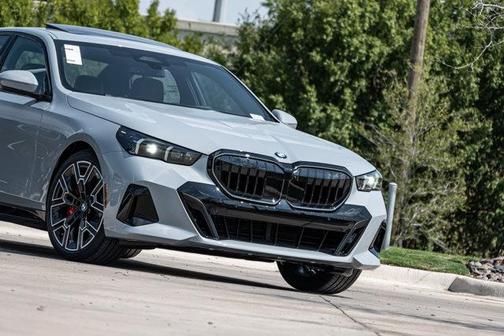 2026 BMW 540 i xDrive