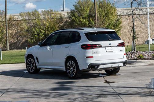 2025 BMW X5 sDrive40i