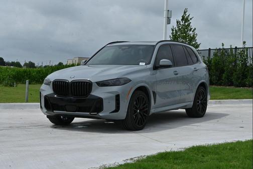 Brooklyn Grey Metallic 2024 BMW X5 sDrive40i