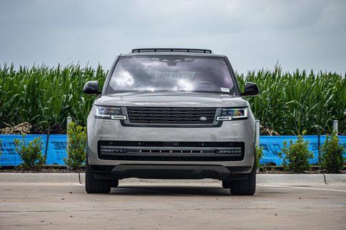 2023 Land Rover Range Rover P400 SE