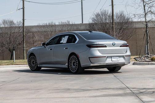 2024 BMW i7 eDrive50