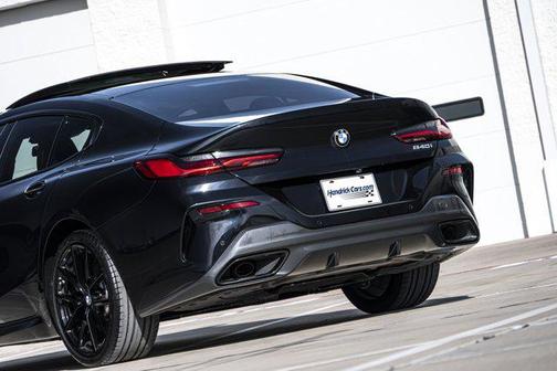 2025 BMW 840 i