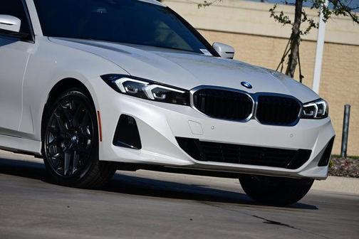 2025 BMW 330 i