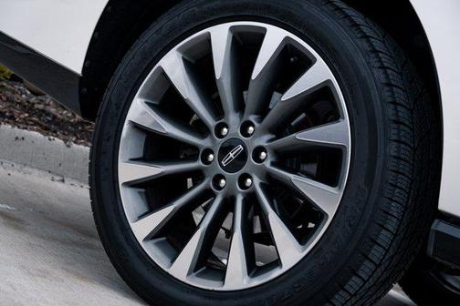 2019 Lincoln Navigator Select