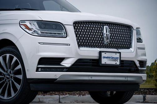2019 Lincoln Navigator Select