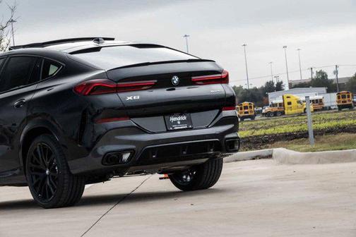 2026 BMW X6 xDrive40i