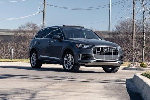 2020 Audi Q7 55 Premium Plus
