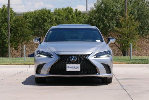 Iridium 2022 Lexus ES 350 F Sport