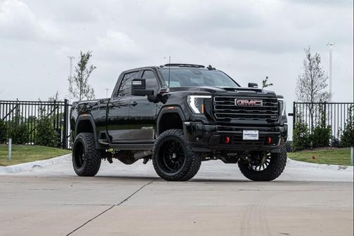 Onyx Black 2026 GMC Sierra 2500 AT4