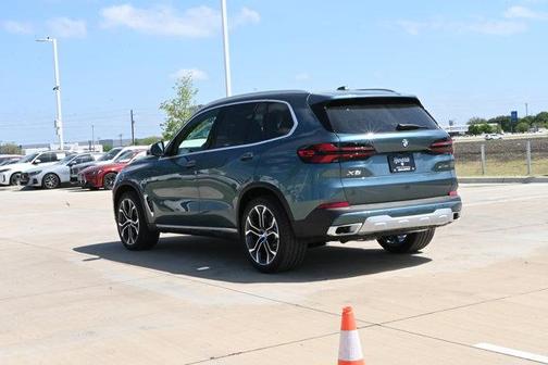 Blue Ridge Mountain Metallic 2026 BMW X5 sDrive40i