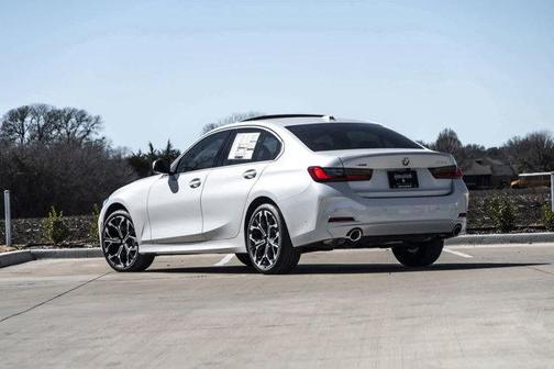 2025 BMW 330 i xDrive