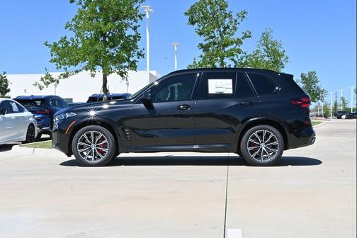Black Sapphire Metallic 2026 BMW X5 xDrive40i
