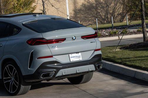 2024 BMW X6 xDrive40i