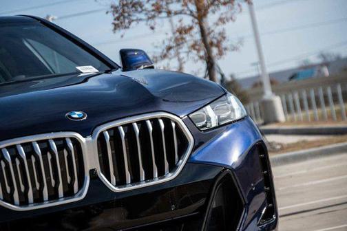 2026 BMW X6 xDrive40i