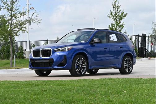 Portimao Blue Metallic 2026 BMW X1 M35i
