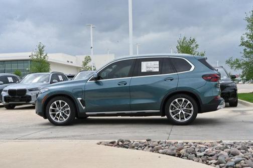 Blue Ridge Mountain Metallic 2026 BMW X5 PHEV xDrive50e