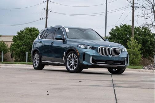 Blue Ridge Mountain Metallic 2026 BMW X5 PHEV xDrive50e