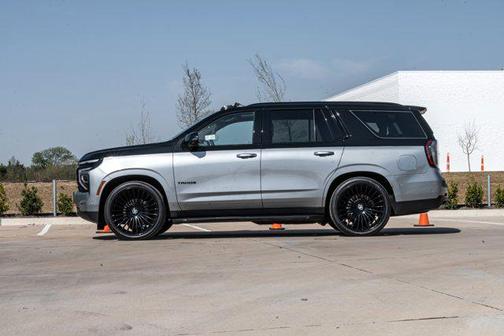 2025 Chevrolet Tahoe 4WD RST