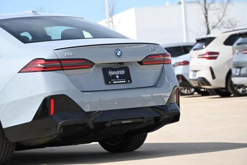 2026 BMW i5 xDrive40