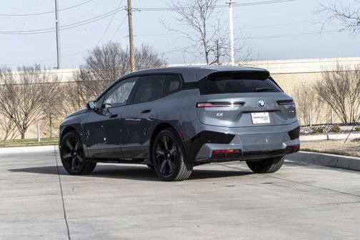 2024 BMW iX xDrive50