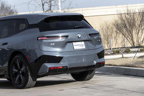 2024 BMW iX xDrive50