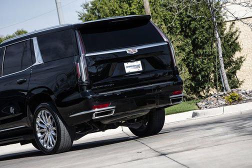 2022 Cadillac Escalade Premium Luxury