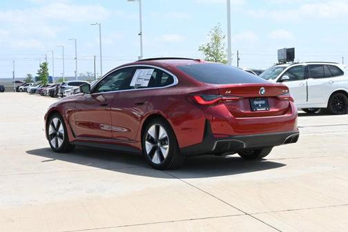 Vegas Red Metallic 2026 BMW i4 Gran Coupe xDrive40