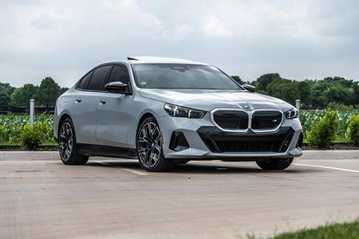 2024 BMW i5 M60
